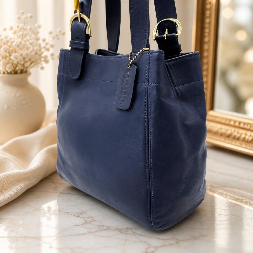 Gorgeous Vintage Coach Waverly True Indigo Bag Purse